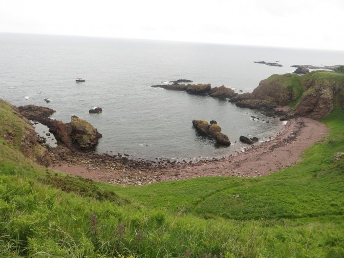 Starney Bay, to the north of St Abbs